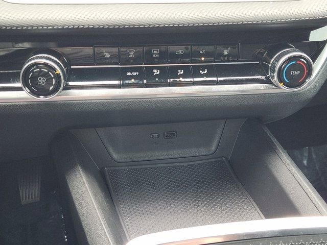 Used 2025 Chevrolet Equinox LT w/ Safety and Technology Package image 22