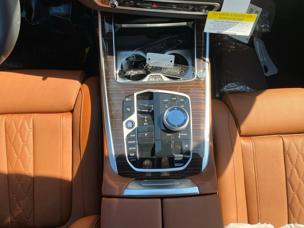 New 2027 BMW X7 M60i w/ Executive Package AWD/4WD image 11