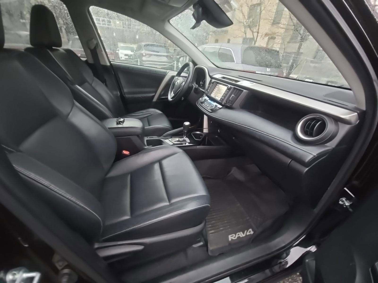 Used 2017 Toyota RAV4 Limited w/ All Weather Liner Package image 12