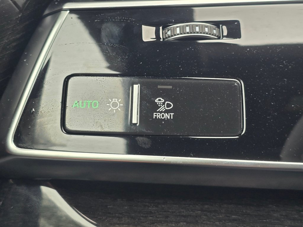 New 2026 Audi Q8 Prestige AWD/4WD image 39