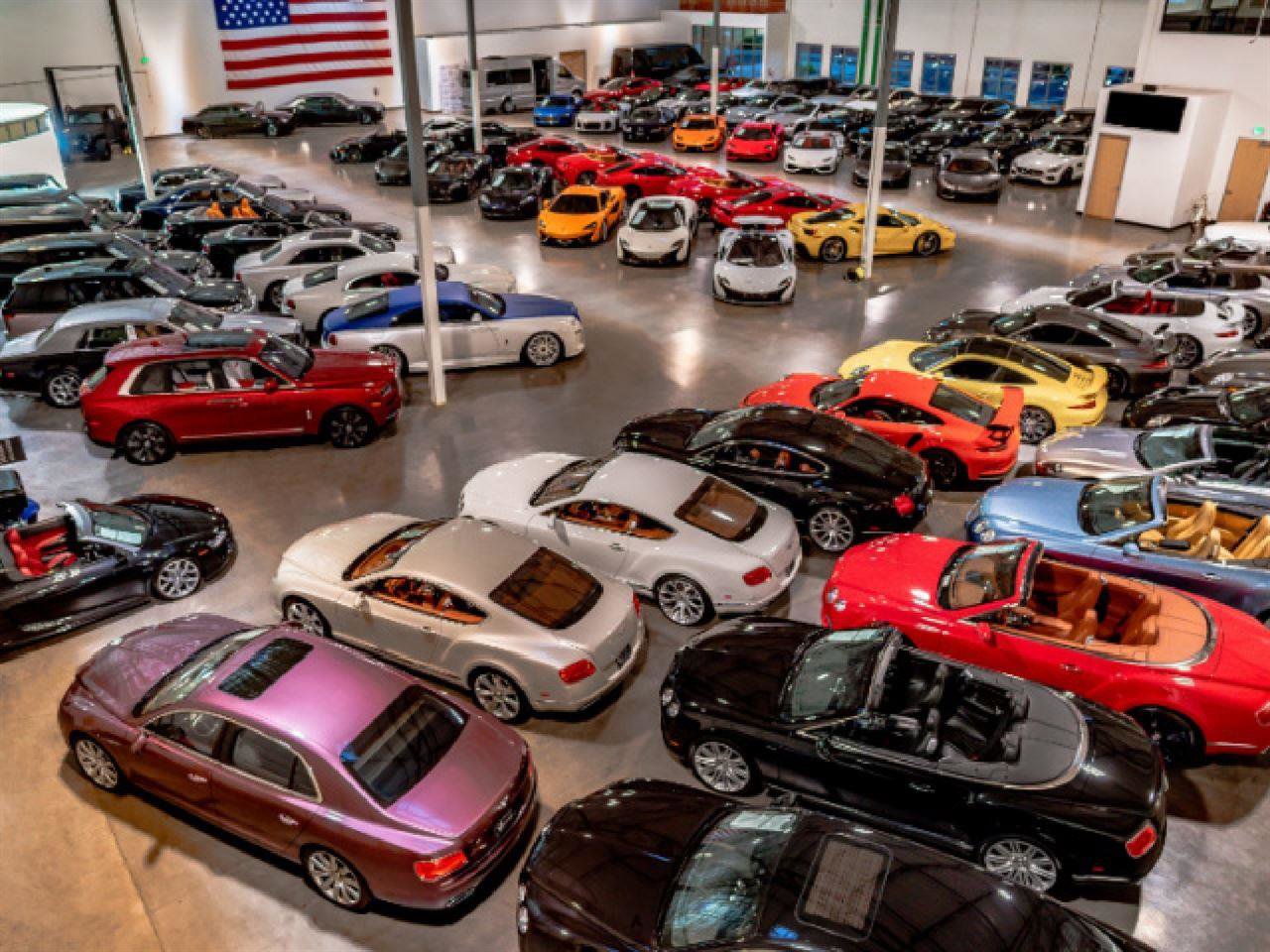 Used 2022 McLaren GT image 34