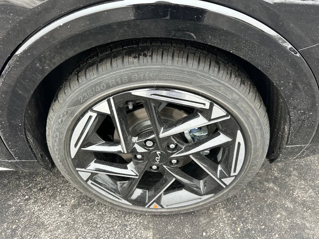New 2025 Kia K4 GT-Line image 37