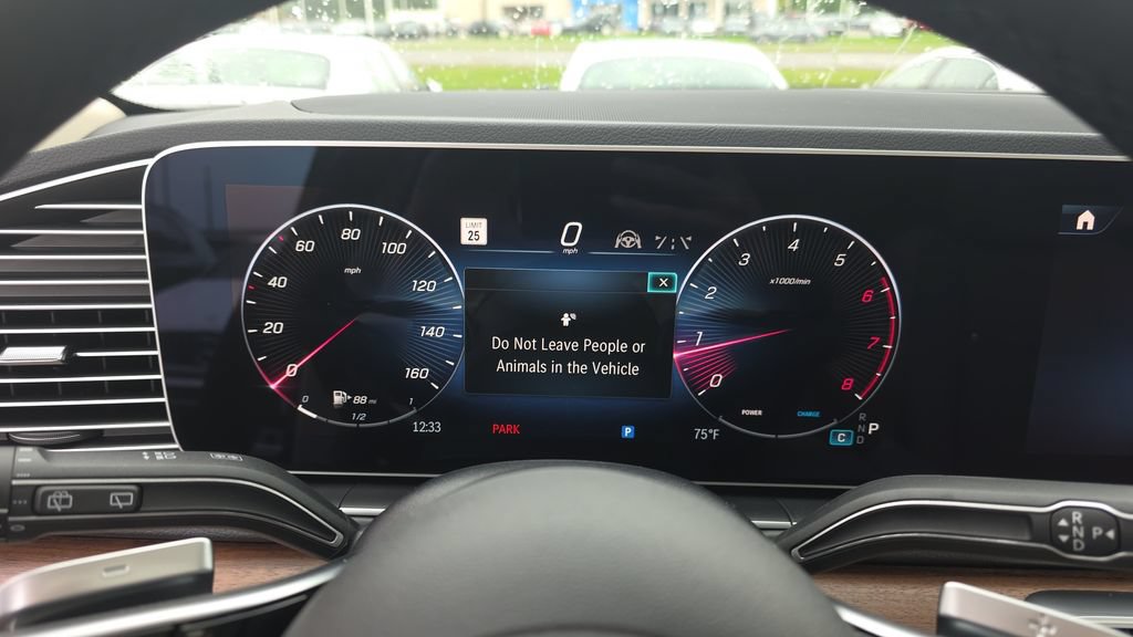 New 2026 Mercedes-Benz GLE 450 4MATIC image 14