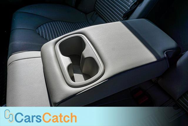 Used 2021 Toyota Camry SE FWD image 36