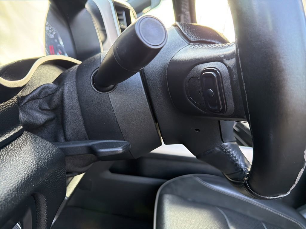 Used 2019 RAM 1500 Laramie image 53