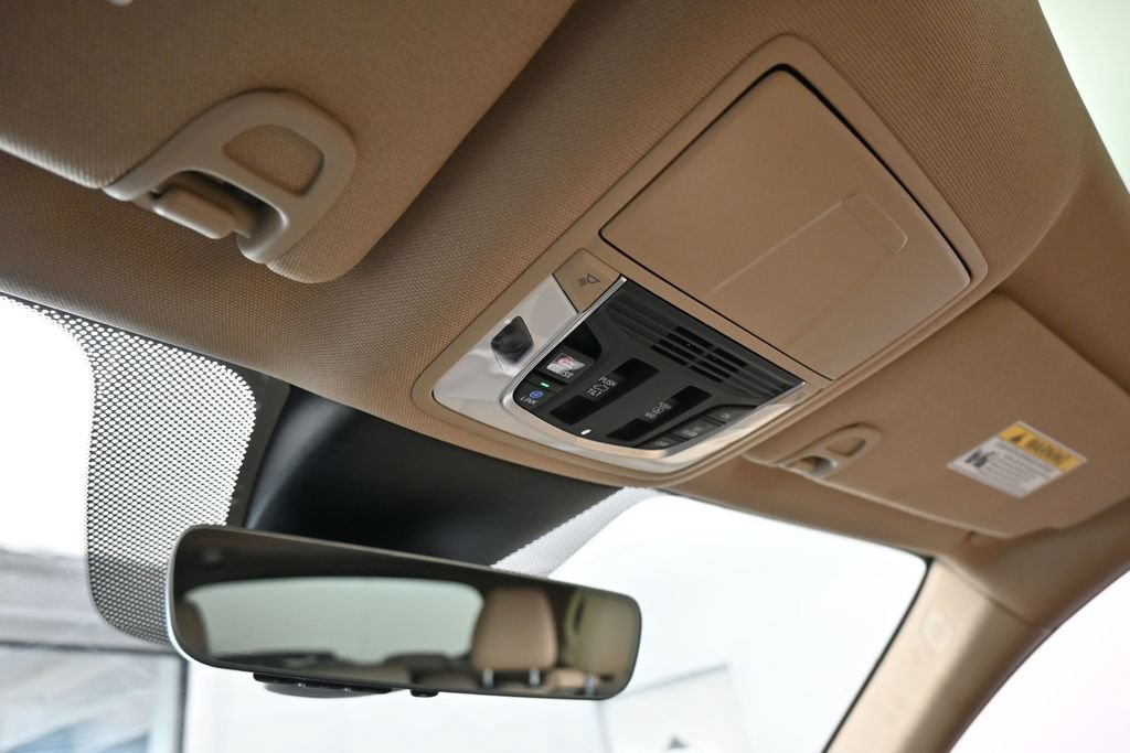 Used 2024 Acura MDX FWD image 28