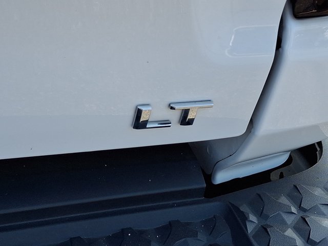 Used 2024 Chevrolet Colorado LT w/ LT Convenience Package II AWD/4WD image 36