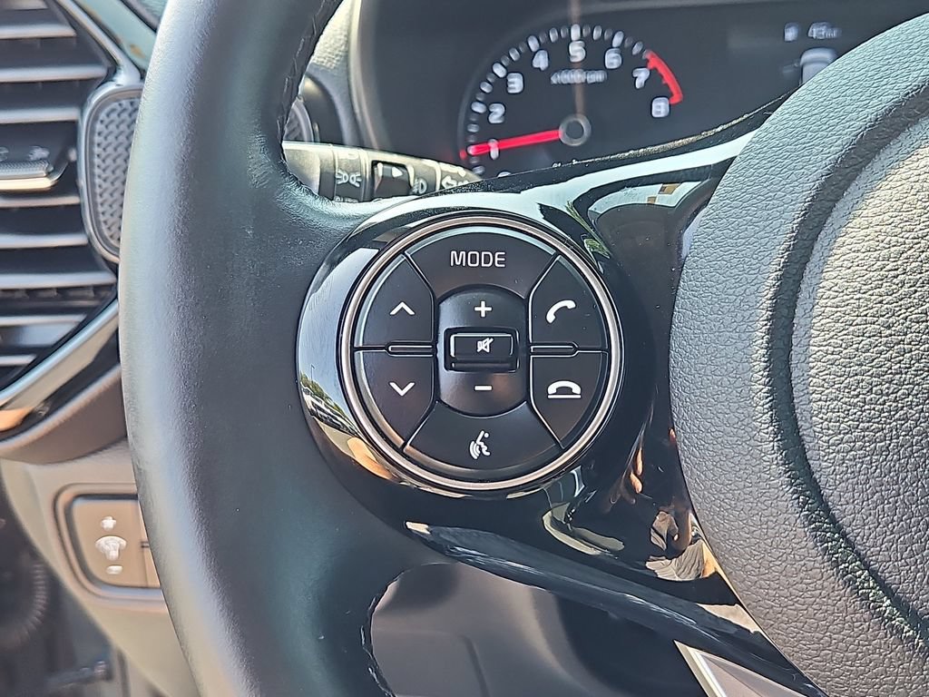 Certified 2022 Kia Soul X-Line FWD image 20