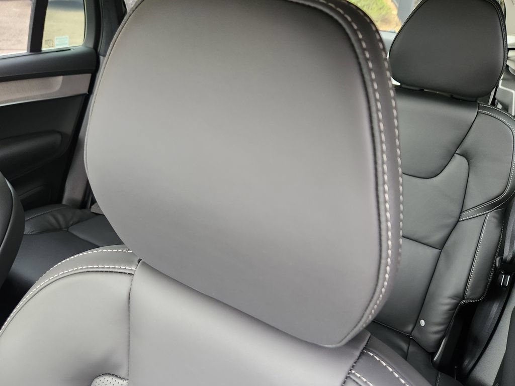 New 2026 Volvo XC90 T8 Ultra w/ Lounge Package AWD/4WD image 6