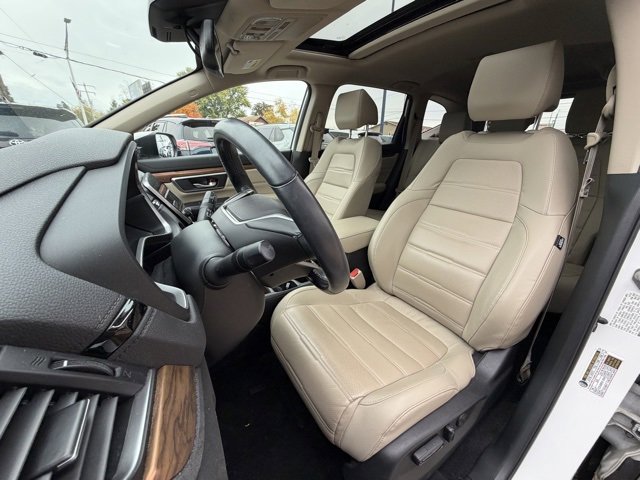 Used 2019 Honda CR-V Touring image 14