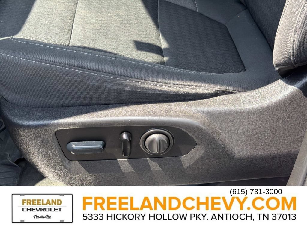 Used 2023 Chevrolet Silverado 2500 LT AWD/4WD image 59