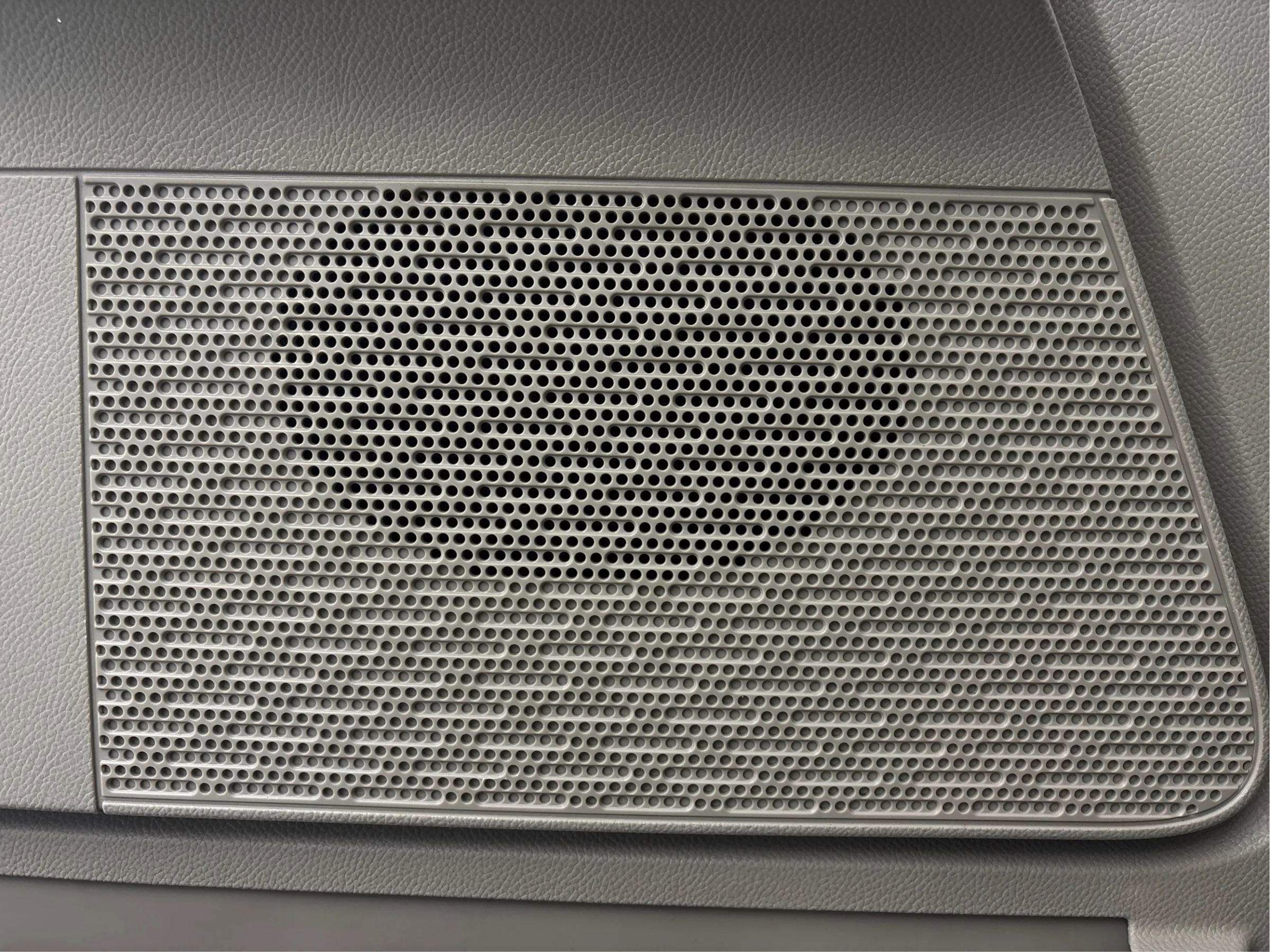 Used 2012 Ford Expedition Limited image 40