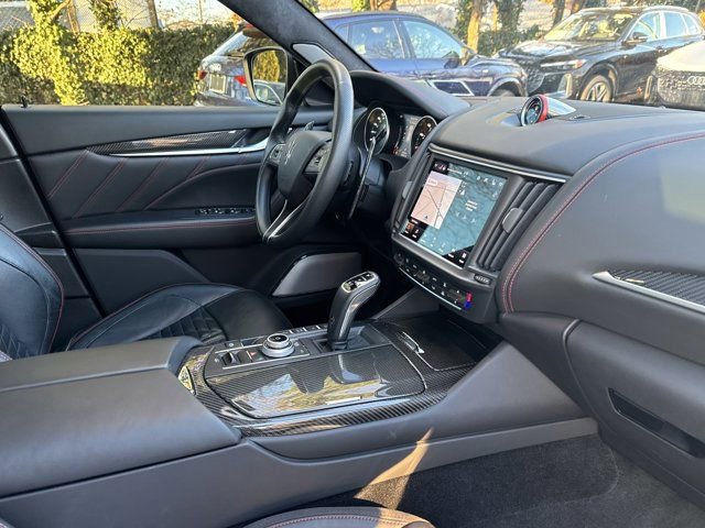 Used 2022 Maserati Levante Trofeo image 30