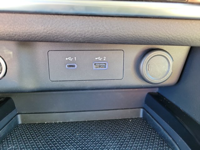 Used 2023 Nissan Rogue SV w/ SV Premium B Package FWD image 32