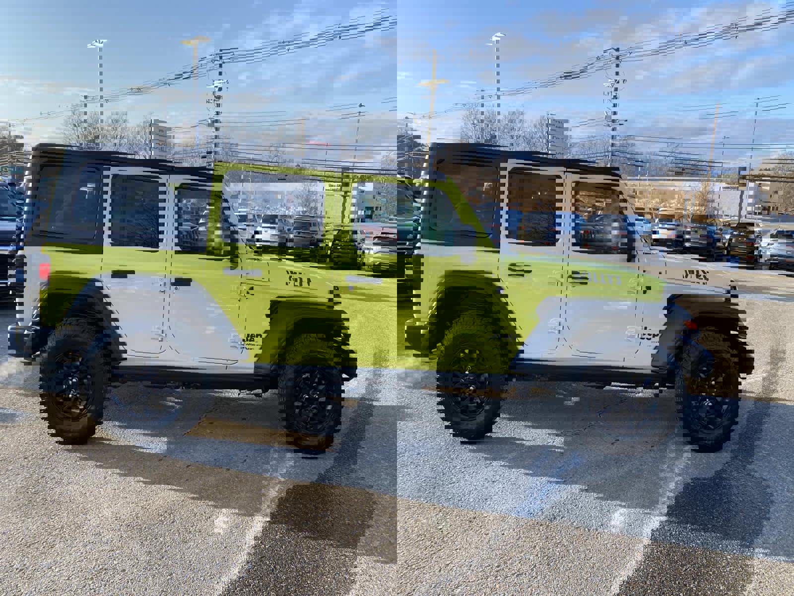 Certified 2023 Jeep Wrangler Willys image 2