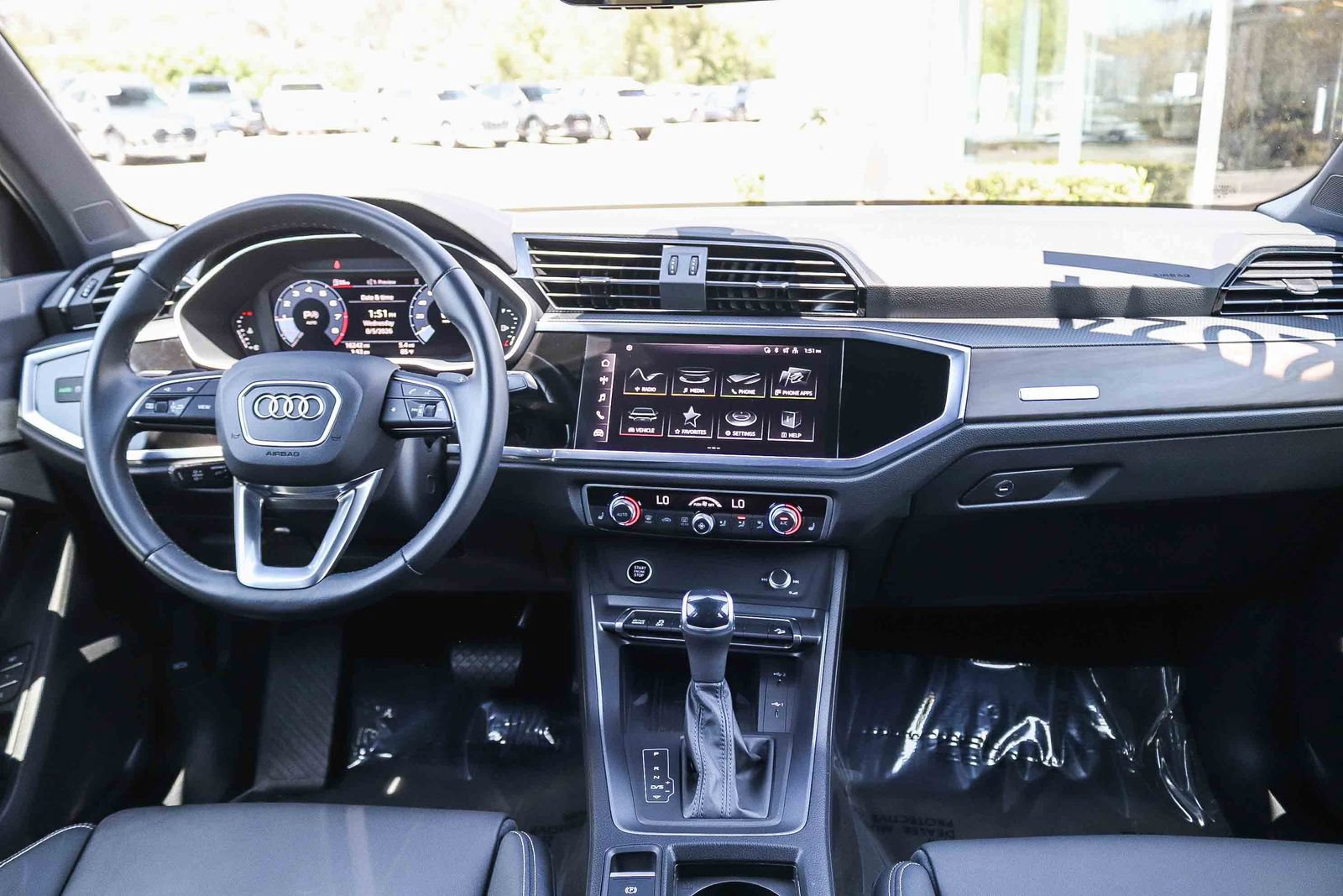 Certified 2024 Audi Q3 2.0T Premium Plus w/ Premium Plus Package AWD/4WD image 14