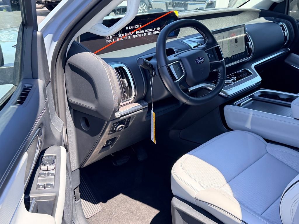New 2026 Ford Expedition Platinum AWD/4WD image 10