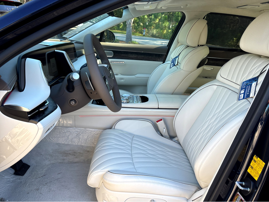 New 2025 Genesis G90 3.5T image 23