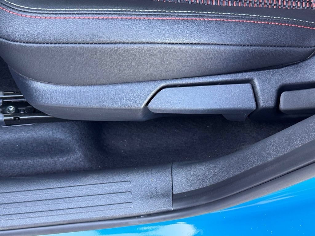 New 2026 Nissan Kicks SR FWD image 13