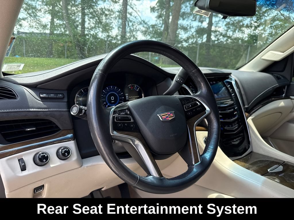 Used 2019 Cadillac Escalade Premium Luxury AWD/4WD image 15