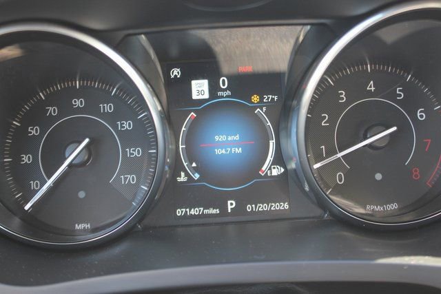 Used 2020 Jaguar E-PACE SE image 14