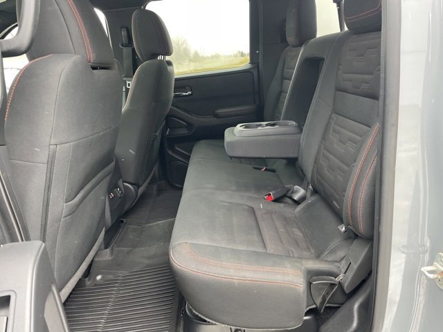 Used 2022 Nissan Frontier PRO-4X image 10