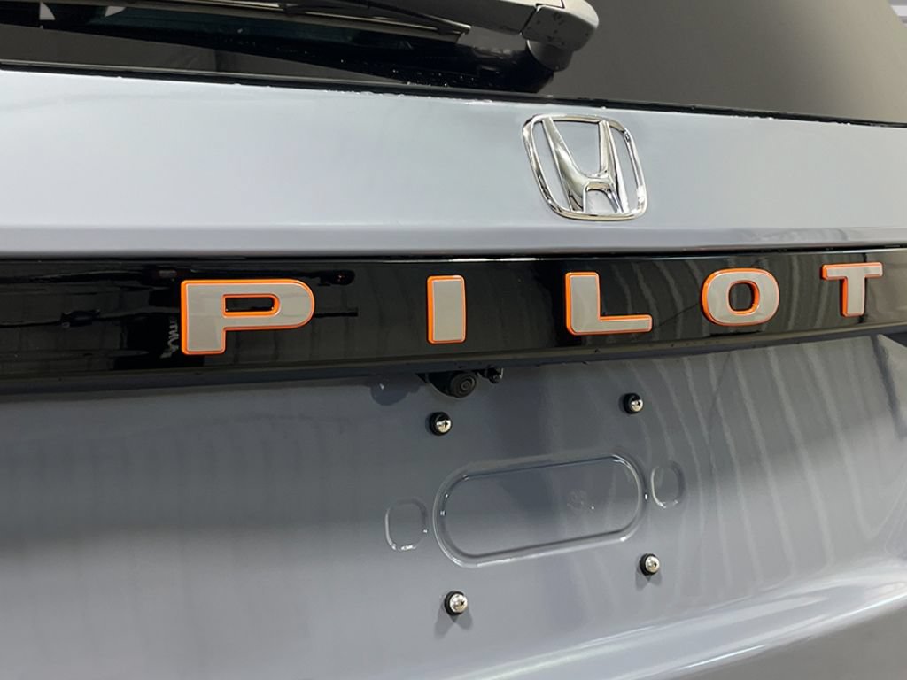 New 2026 Honda Pilot TrailSport image 6