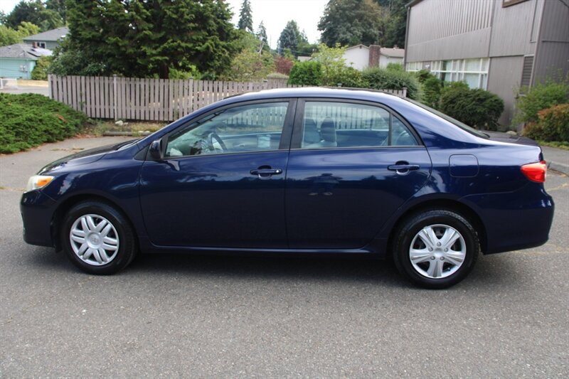 Used 2011 Toyota Corolla LE FWD image 12