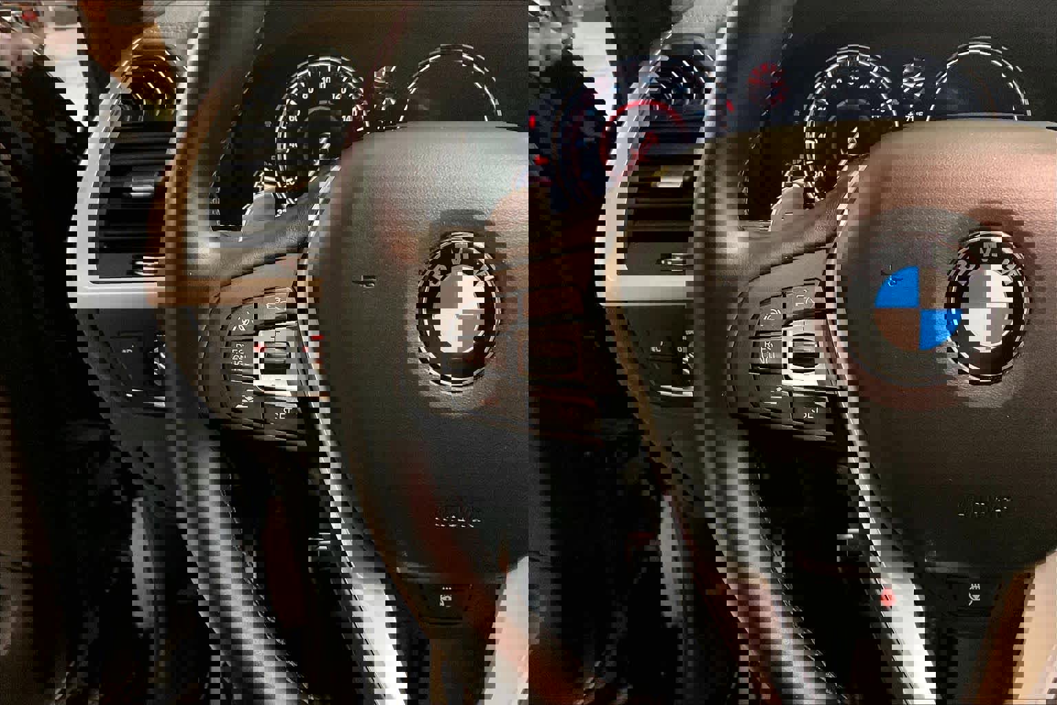 Used 2018 BMW X3 M40i w/ Premium Package image 22