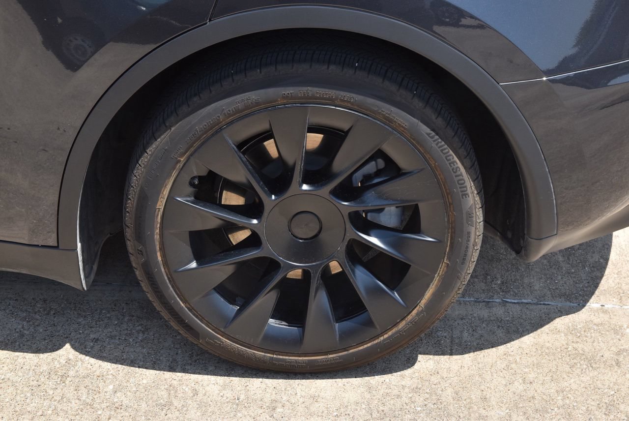 Used 2025 Tesla Model Y Long Range AWD/4WD image 14