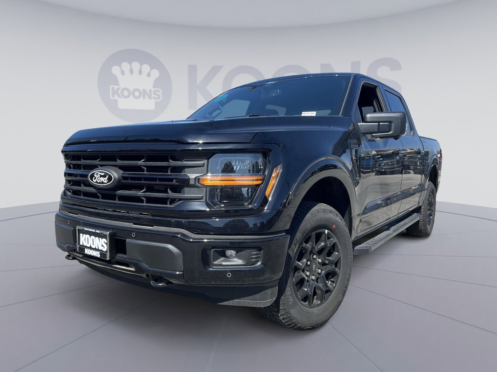 New 2026 Ford F150 XLT w/ Equipment Group 302A MID