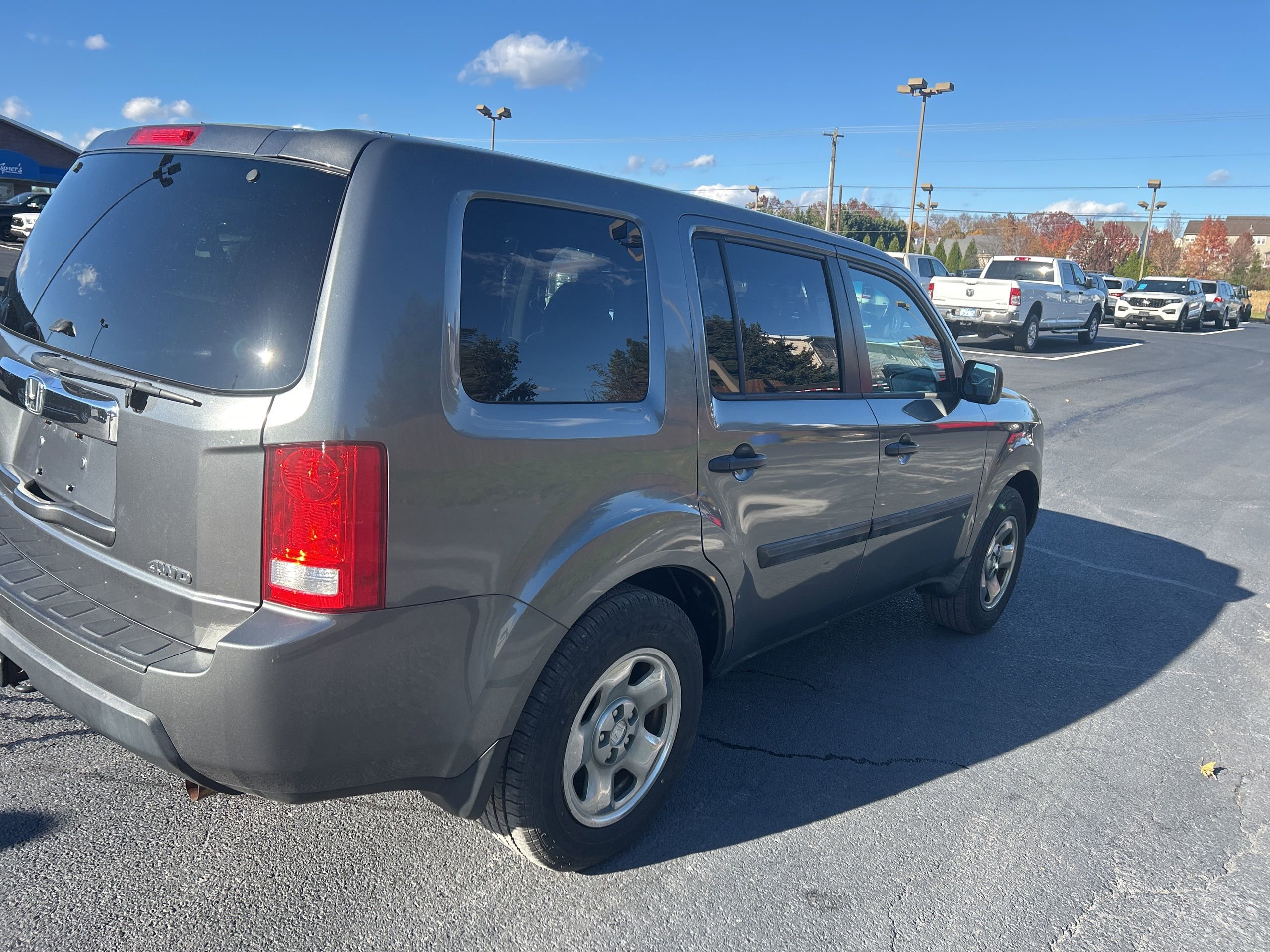 Used 2011 Honda Pilot LX image 6