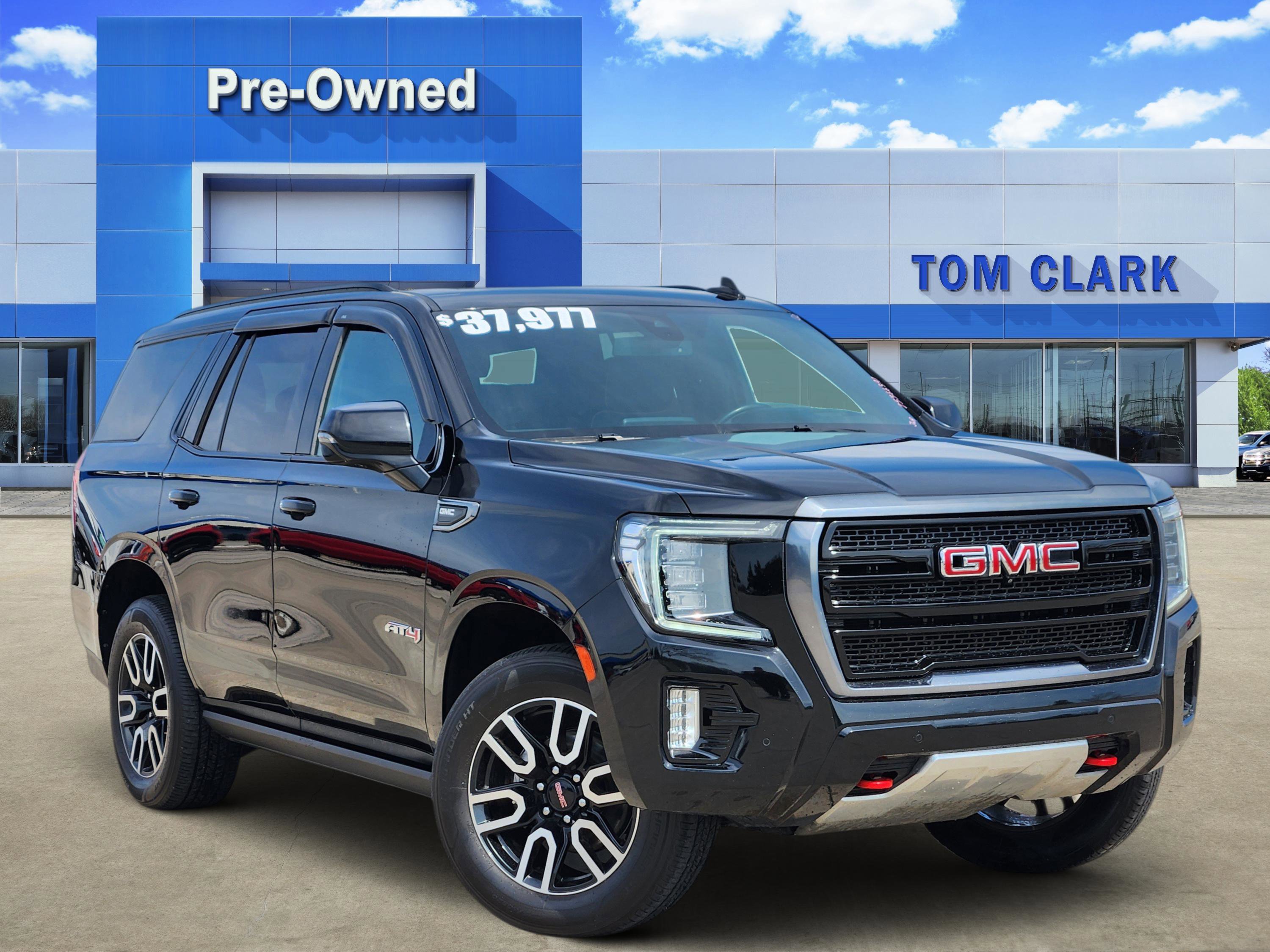 Used 2021 GMC Yukon AT4 w/ AT4 Premium Package image 1