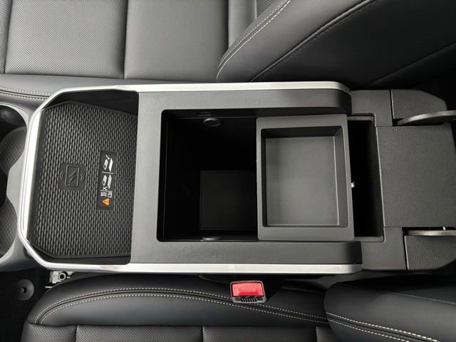 New 2026 GMC Terrain Elevation w/ Elevation Premium Package image 30