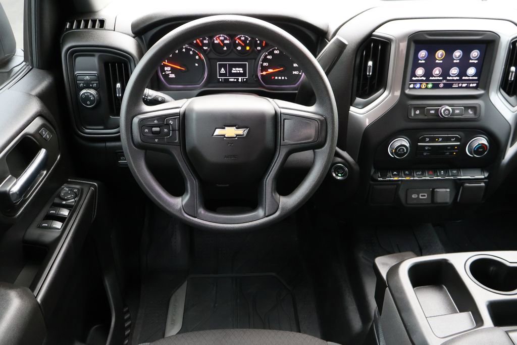 Used 2024 Chevrolet Silverado 1500 Custom RWD image 4