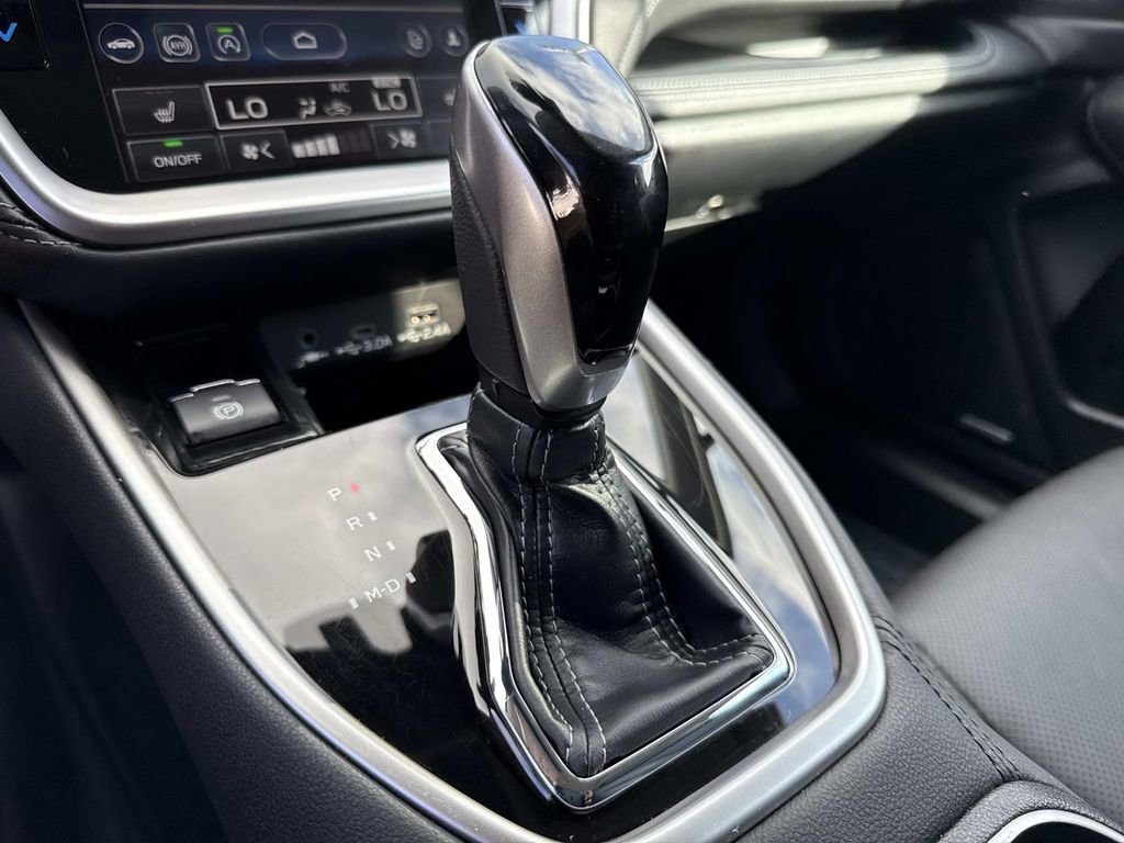 Used 2025 Subaru Outback Limited w/ Popular Package #2 image 31