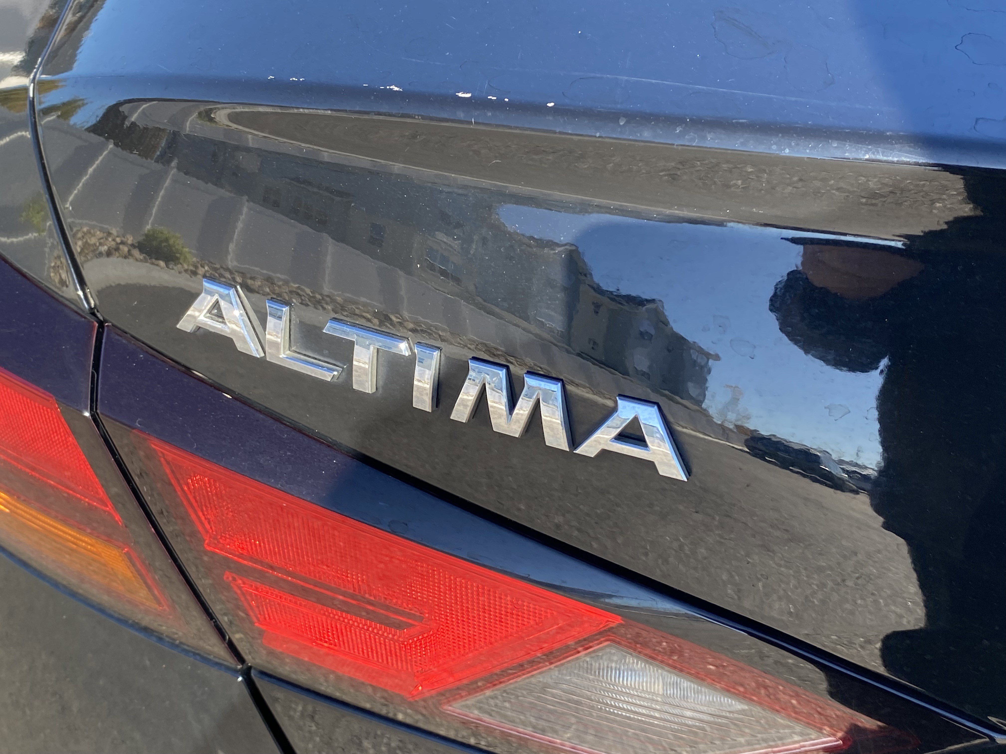 Used 2021 Nissan Altima 2.5 SR image 26