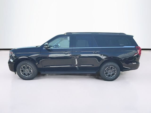 New 2026 Ford Expedition Max Active AWD/4WD image 3