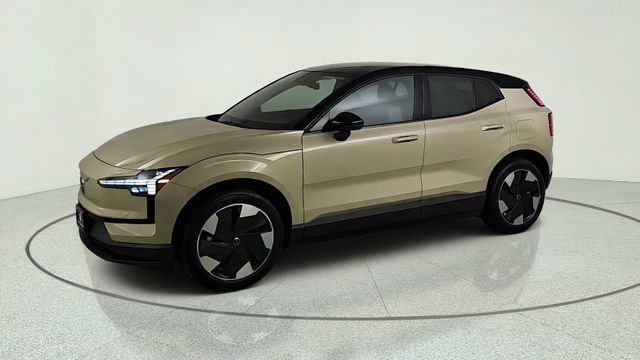 New 2026 Volvo EX30 Plus w/ Protection Package Premier AWD/4WD image 3