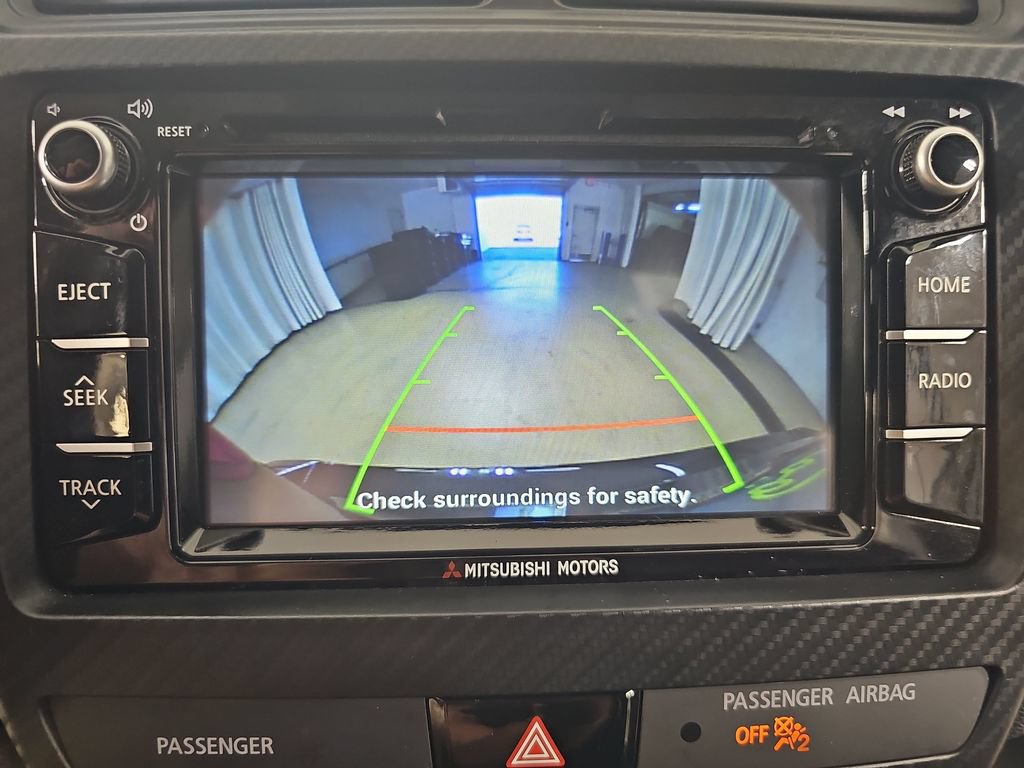 Used 2018 Mitsubishi Outlander Sport LE AWD/4WD image 28