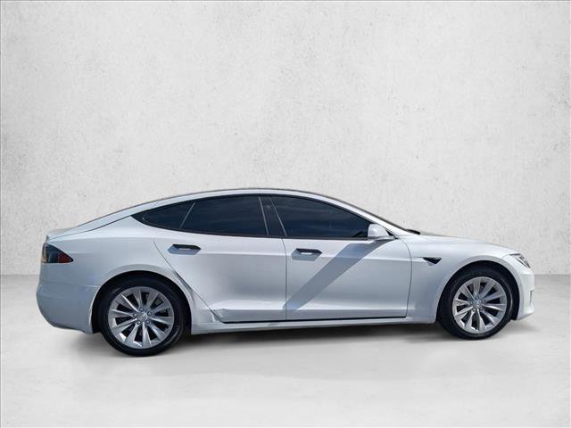 Used 2016 Tesla Model S 90D image 4