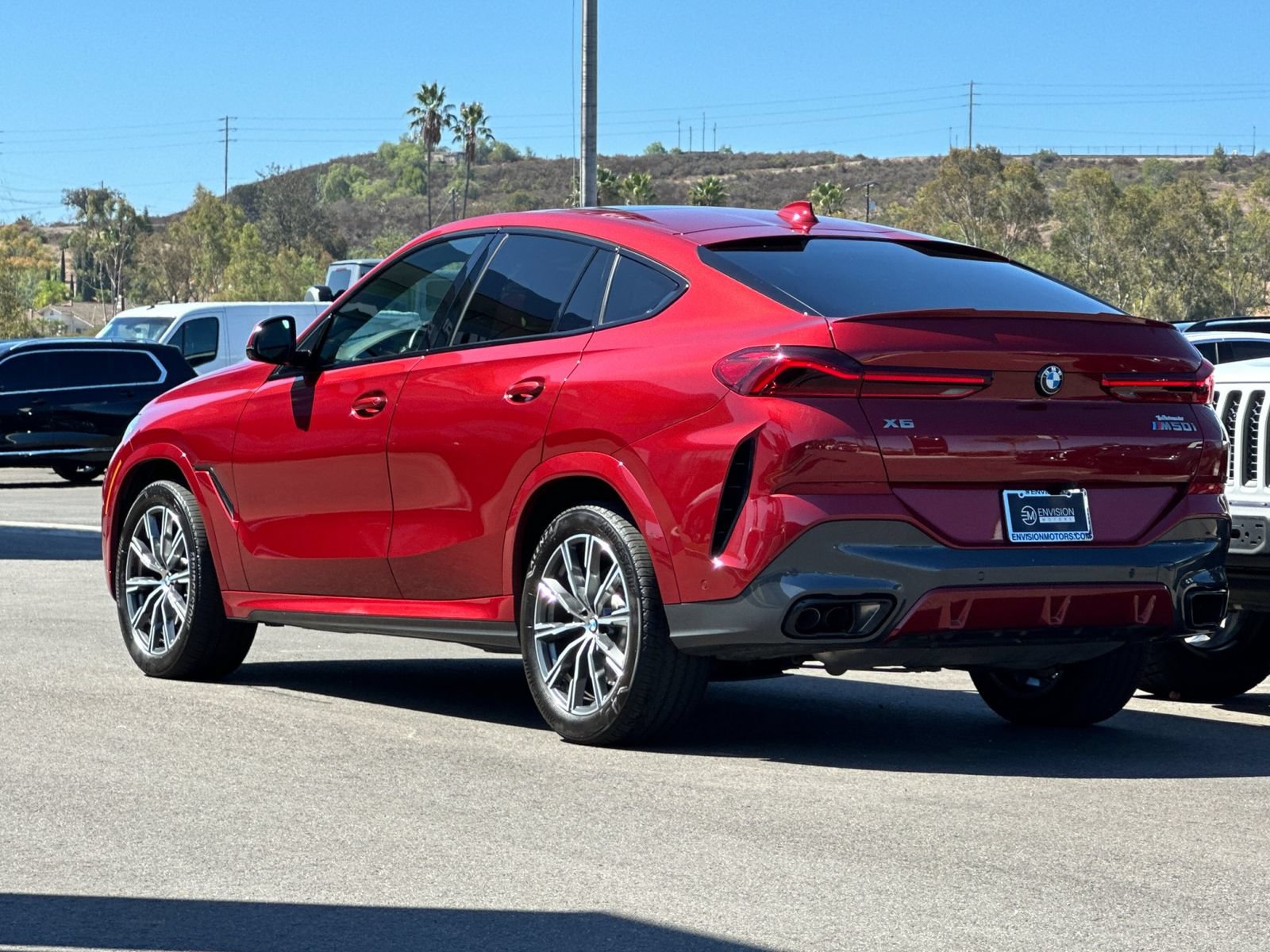Used 2023 BMW X6 M50i w/ Executive Package AWD/4WD image 5