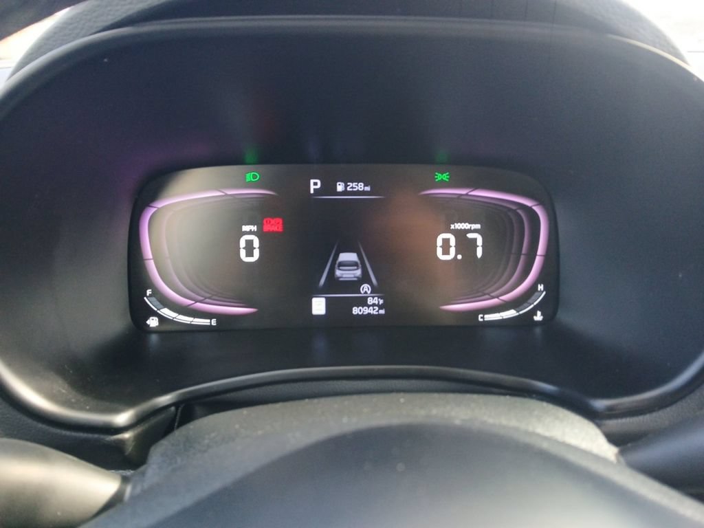 Used 2023 Kia Soul LX w/ LX Technology Package FWD image 18