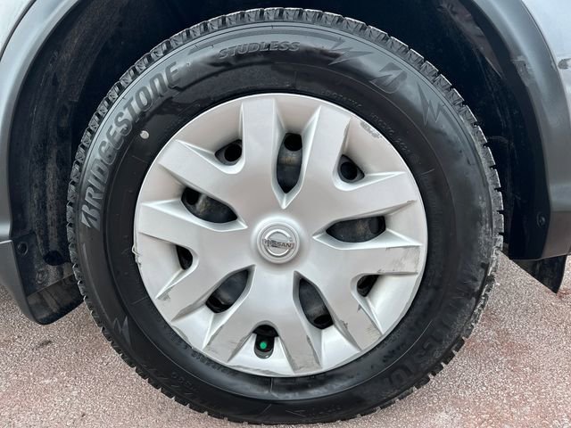 Used 2020 Nissan Rogue Sport S image 30