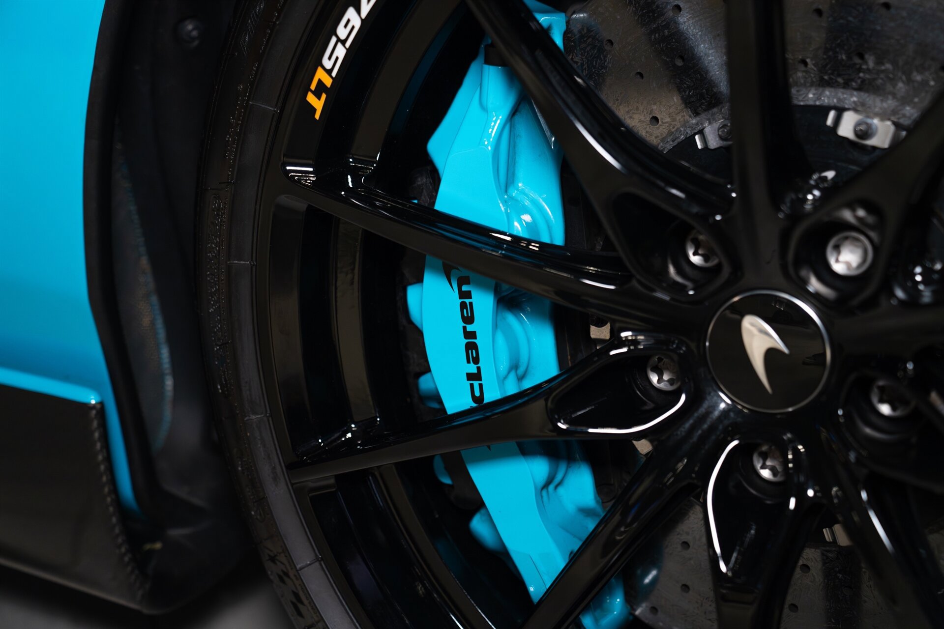 Used 2022 McLaren 765LT RWD image 20