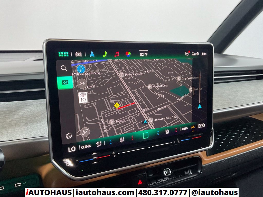 Used 2025 Volkswagen ID. Buzz Pro S Plus RWD image 47