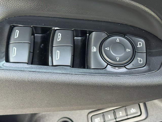 Used 2022 Chevrolet Equinox Premier image 11