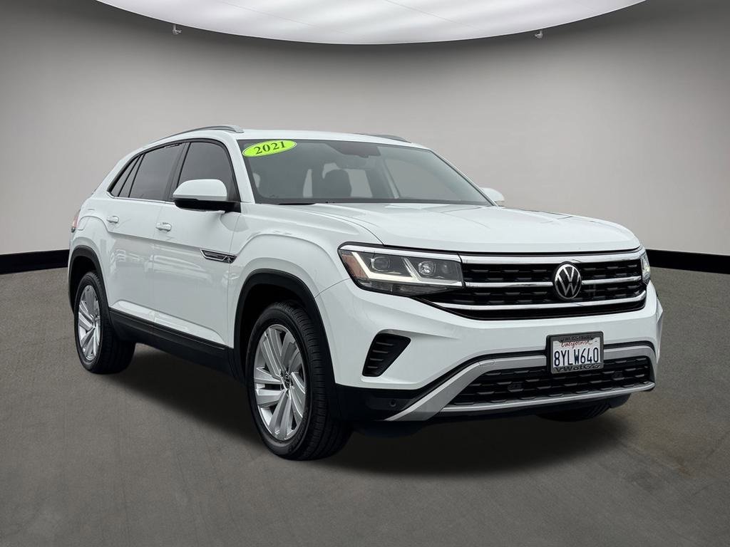 Used 2021 Volkswagen Atlas Cross Sport SE w/ Panoramic Sunroof Package image 1