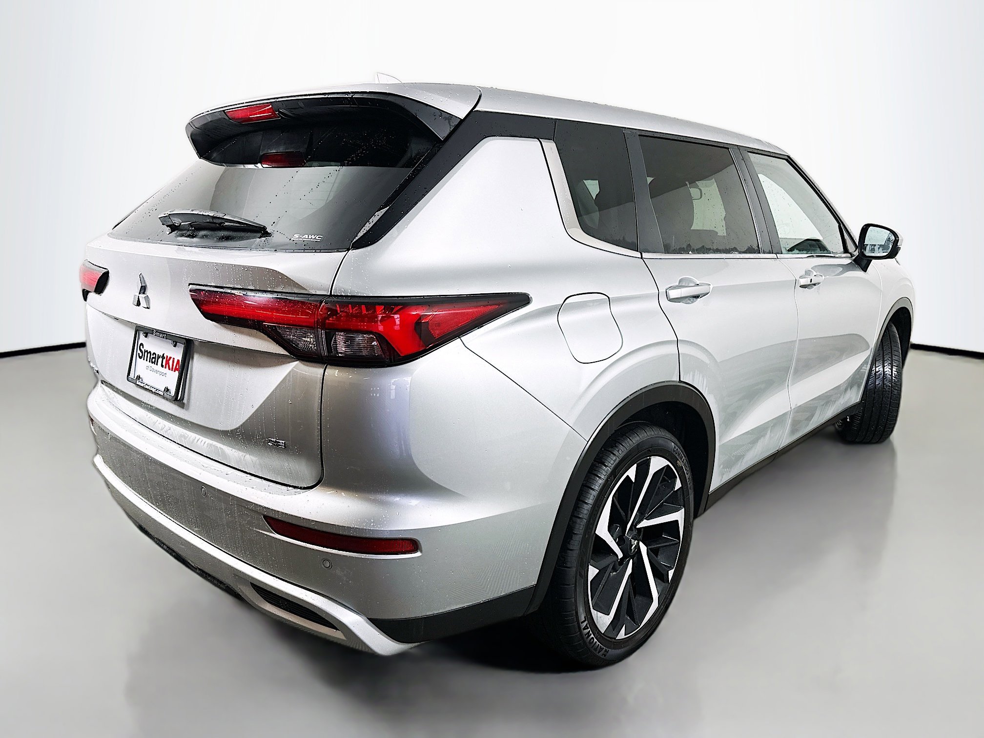 Used 2024 Mitsubishi Outlander Ralliart image 7