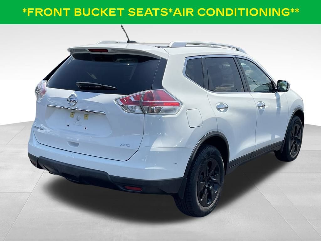 Used 2016 Nissan Rogue S w/ Appearance Package AWD/4WD image 6